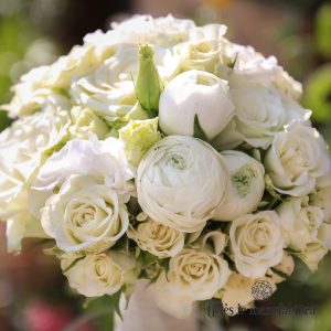 Nuotakos puokste bridal bouquet ranunculus vedrynai balta