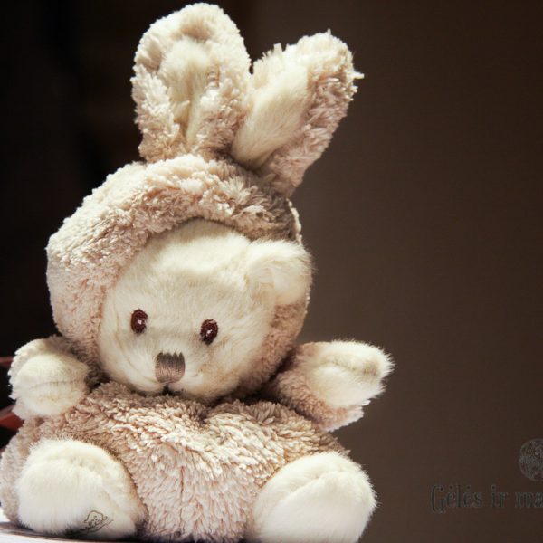 bukowski ziggy rabbit bunny meskiukas zuikutis pliušinis žaislas plush toy geles ir manufaktura