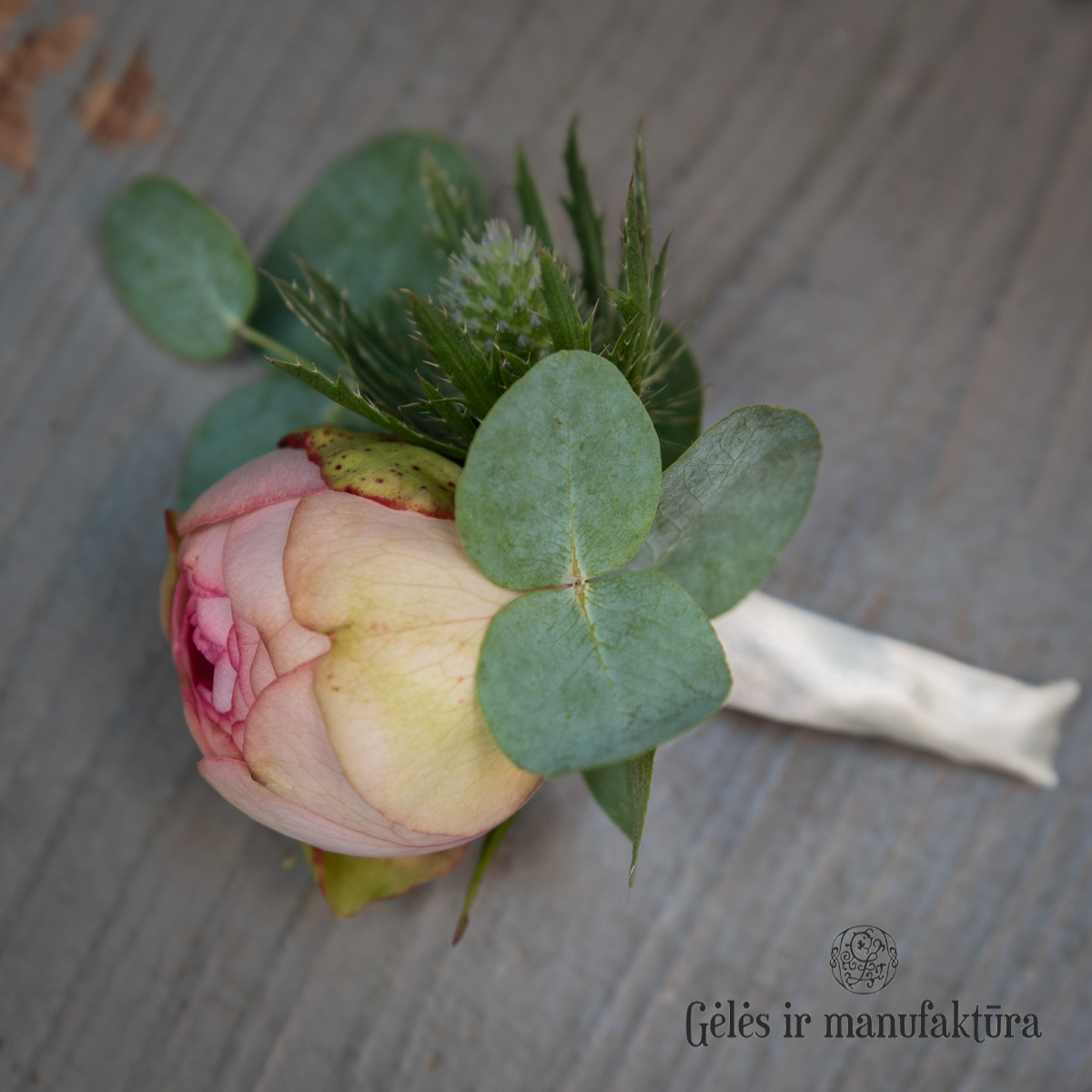 Butonjere vestuves wedding boutonierre geles ir manufaktura flowershop