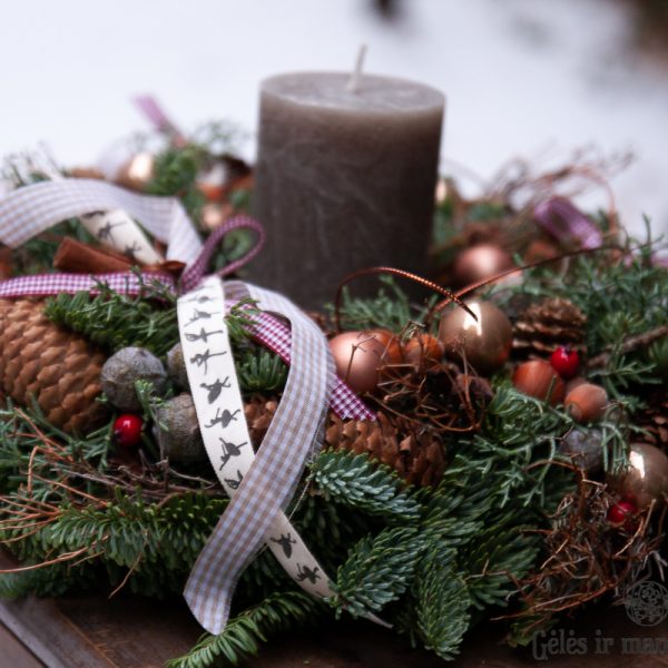 vainikas kalėdinis christmas wreath vainikelis kalėdos geles ir manufaktura rankų darbo natūralus candle žvakė slyvų