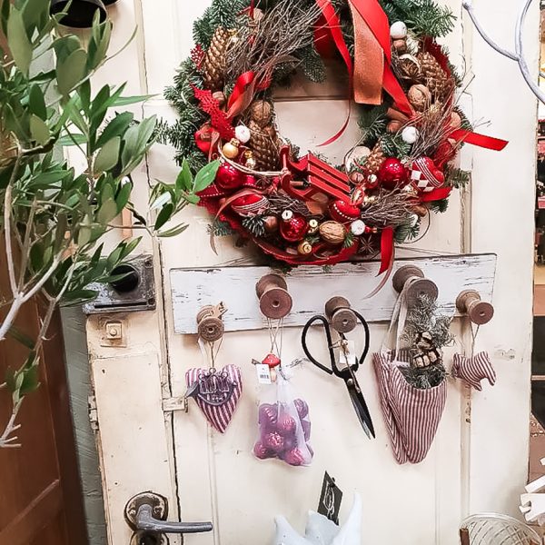vainikas kalėdinis christmas wreath vainikelis kalėdos geles ir manufaktura rankų darbo natūralus žaisliukai