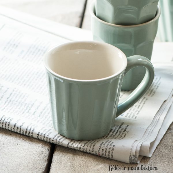 mug caffe latte mynte kavos puodelis žalsvas žalsvos green tea spalvos gėlės ir manufaktūra iblaursen 2042