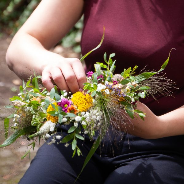 wreath summer flowers vainikelis vainikas pievu lauko gėlės ir manufaktura bride bridal flower crown