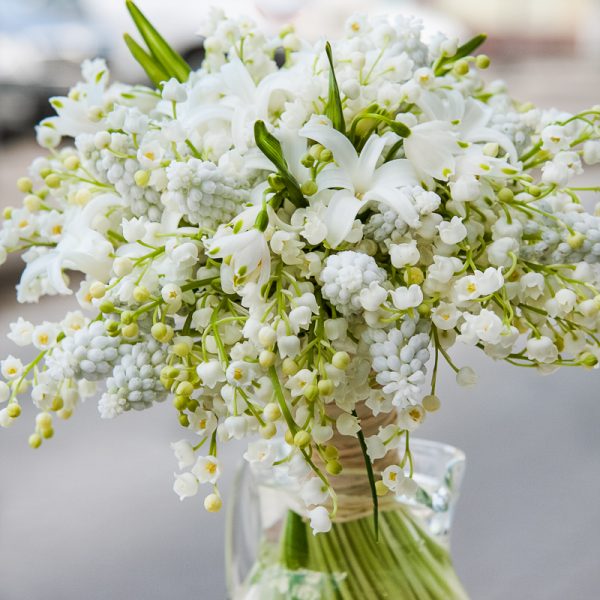 bridal bouquet convallaria lily of valley pakalnutės nuotakos puokste