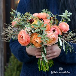 bridal bouquet ranunculus nuotakos puokštė gėlės ir manufaktūra flowers buttercup vėdrynas
