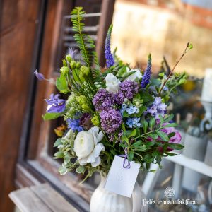 lilac violet bouquet botanical puokštė alyvinė alyvos spring gėlės ir manufaktūra