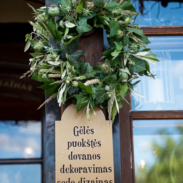 vainikas vainikelis vasara wreath summer green žalias dekoravimas gėlės ir manufaktūra vasarinis gebene