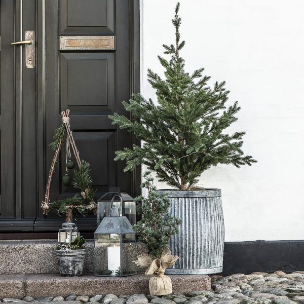 christmas tree vazonas pot metal urban garden basket pintas krepšys eglutei kaledos kalėdinis gėlės ir manufaktūra iblaursen