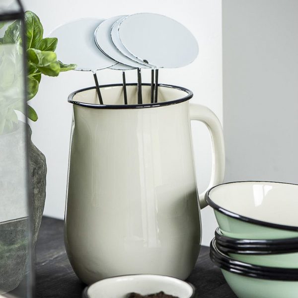 enamel mug pitcher cup puodelis emaliuotas emalė ąsotis indai emaliuoti greenhouse šiltnamis gėlės ir manufaktūra iblaursen 04996-41