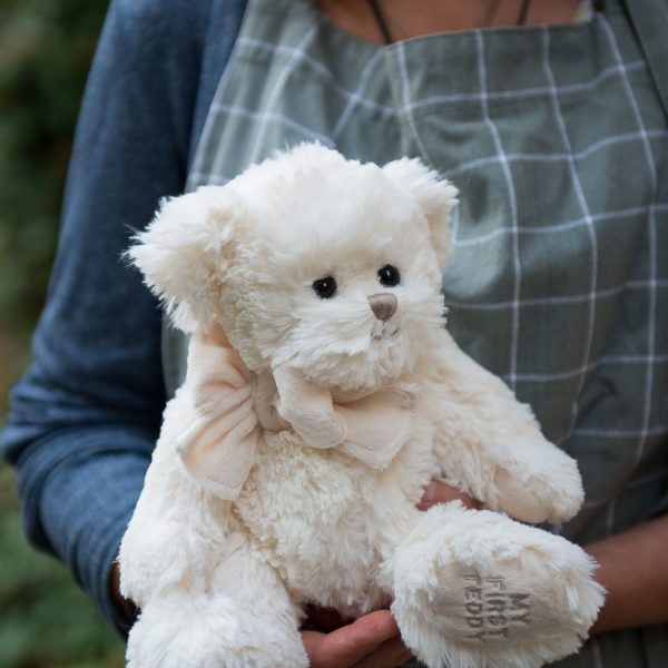 meškutis meškiukas pliušinis žaislas my first teddy gėlės ir manufaktūra meškis pliušinukas teddybear bukowski plush toy mano pirmasis meškinas