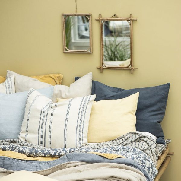 cushion cover lemon linen citrinos spalvos lininis linas pagalvėlės užvalkaliukas pagalvė geltona Gėlės ir manufaktūra 6203-05 iblaursen