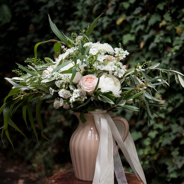 puokštė vestuvinė nuotakos nuotakai Gėlės ir manufaktūra vestuvės bridal bouquet eukaliptas pievų lauko
