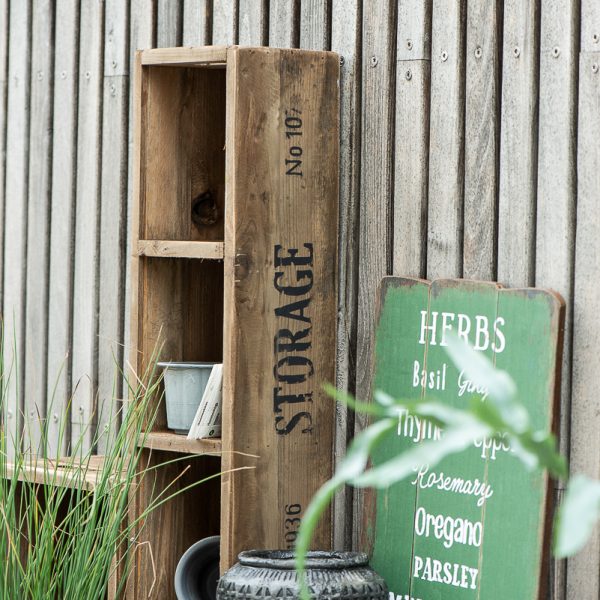 wooden sign medinė lentelė herbs prieskoniai green žalia gėlės ir manufaktūra