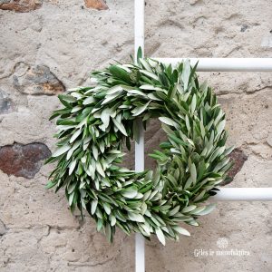 alyvmedis alyvmedžio vainikas vainikėlis olea olive velykos kalėdos dekoras christmas kalėdinis gėlės ir manufaktūra rankų darbo handmade naturalus wreath wedding vestuves