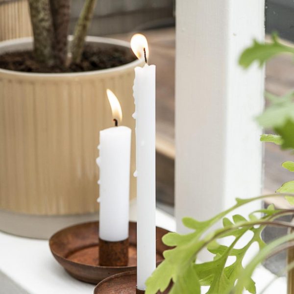 candleholder unika taper candle rustic surūdyjusi metalinė žvakidė plonai žvakei sendinta gėlės ir manufaktūra