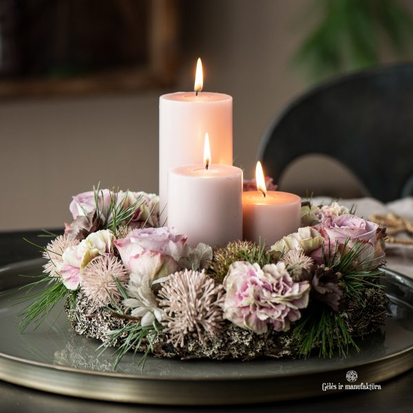 candle pillar light pink rose quartz cilindrinė žvakė rožinė gėlės ir manufaktūra iblaursen 7615-43