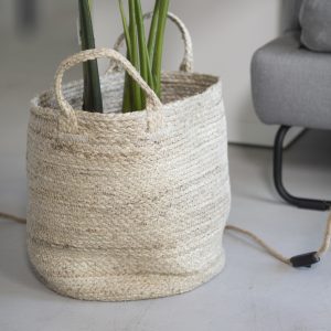 krepšys krepšiai pintas natūralus su rankenomis džiuto gėlės ir manufaktūra basket Fanni K Rauha jute natural TT 315037