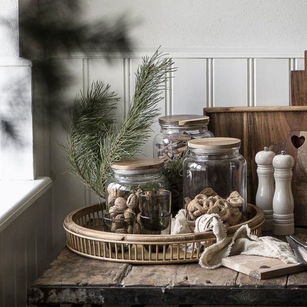 malūnėlis medinis baltas pipirams druskai virtuvė virtuvinis mill gėlės ir manufaktūra iblaursen 1740-01