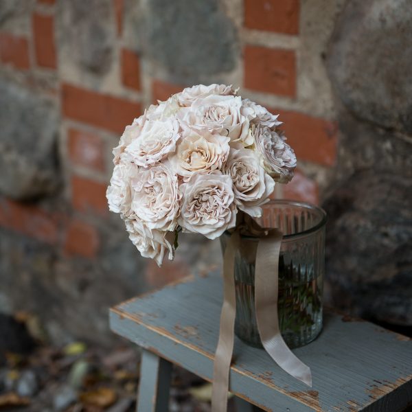 westminster abbey rose rožės nuotakos puokštė gėlės ir manufaktūra bridal bouquet vestuvės wedding