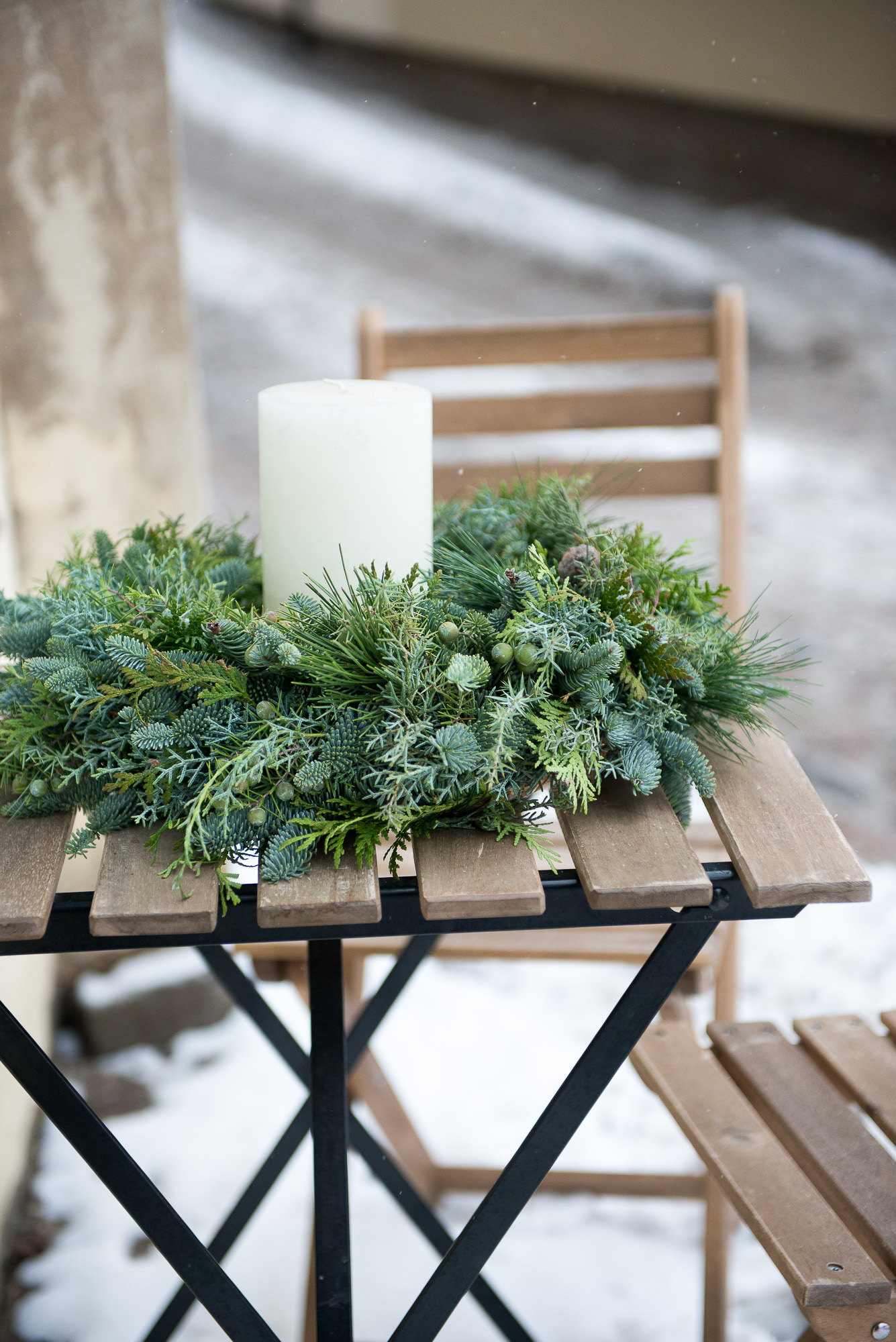 vainikas kalėdinis natūralus žieminis žiema kadagio kėnio kalėdinis dekoras kalėdos christmas gėlės ir manufaktūra