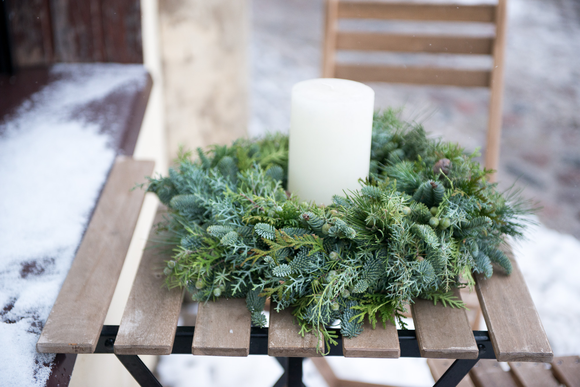 vainikas kalėdinis natūralus žieminis žiema kadagio kėnio kalėdinis dekoras kalėdos christmas gėlės ir manufaktūra