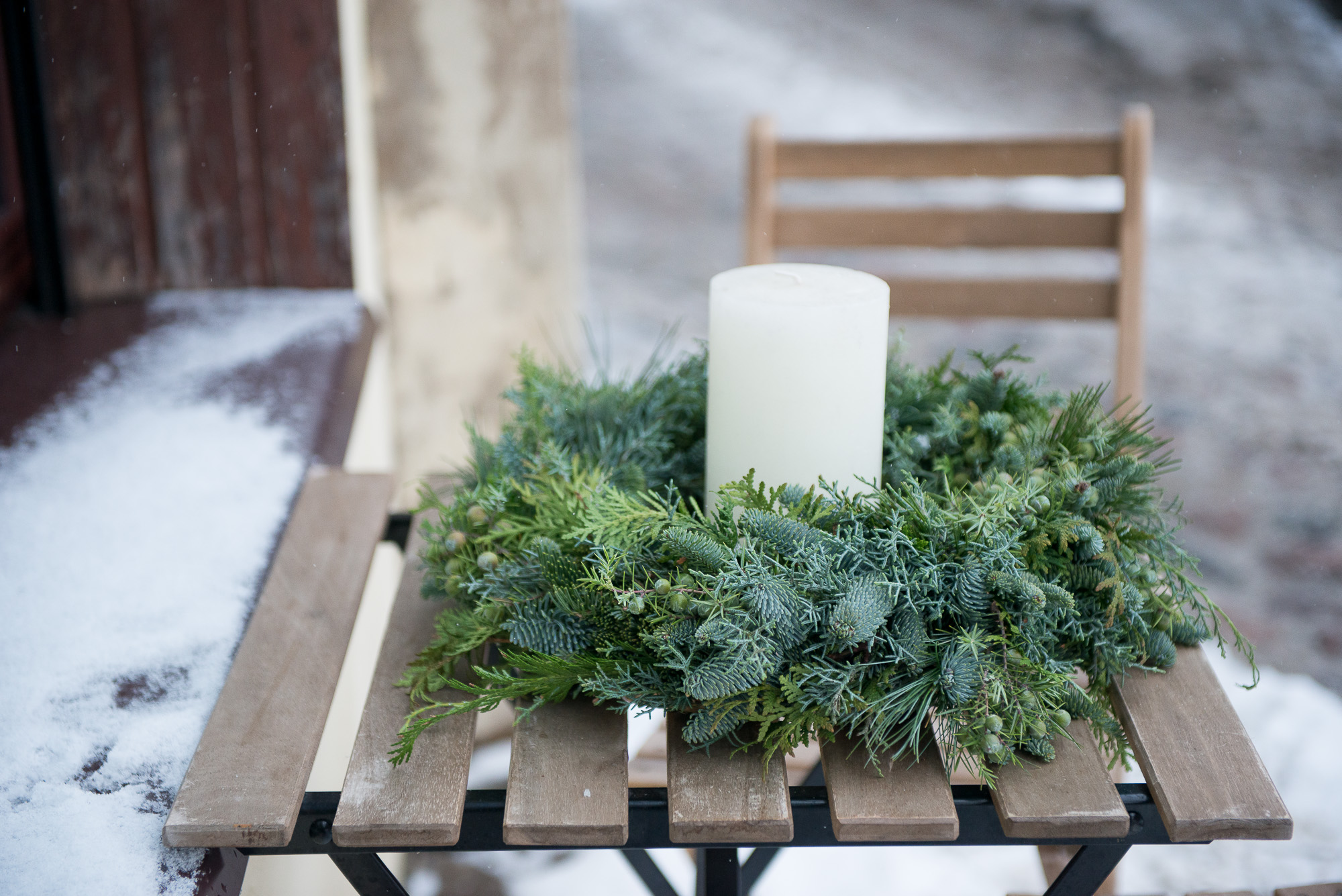 vainikas kalėdinis natūralus žieminis žiema kadagio kėnio kalėdinis dekoras kalėdos christmas gėlės ir manufaktūra