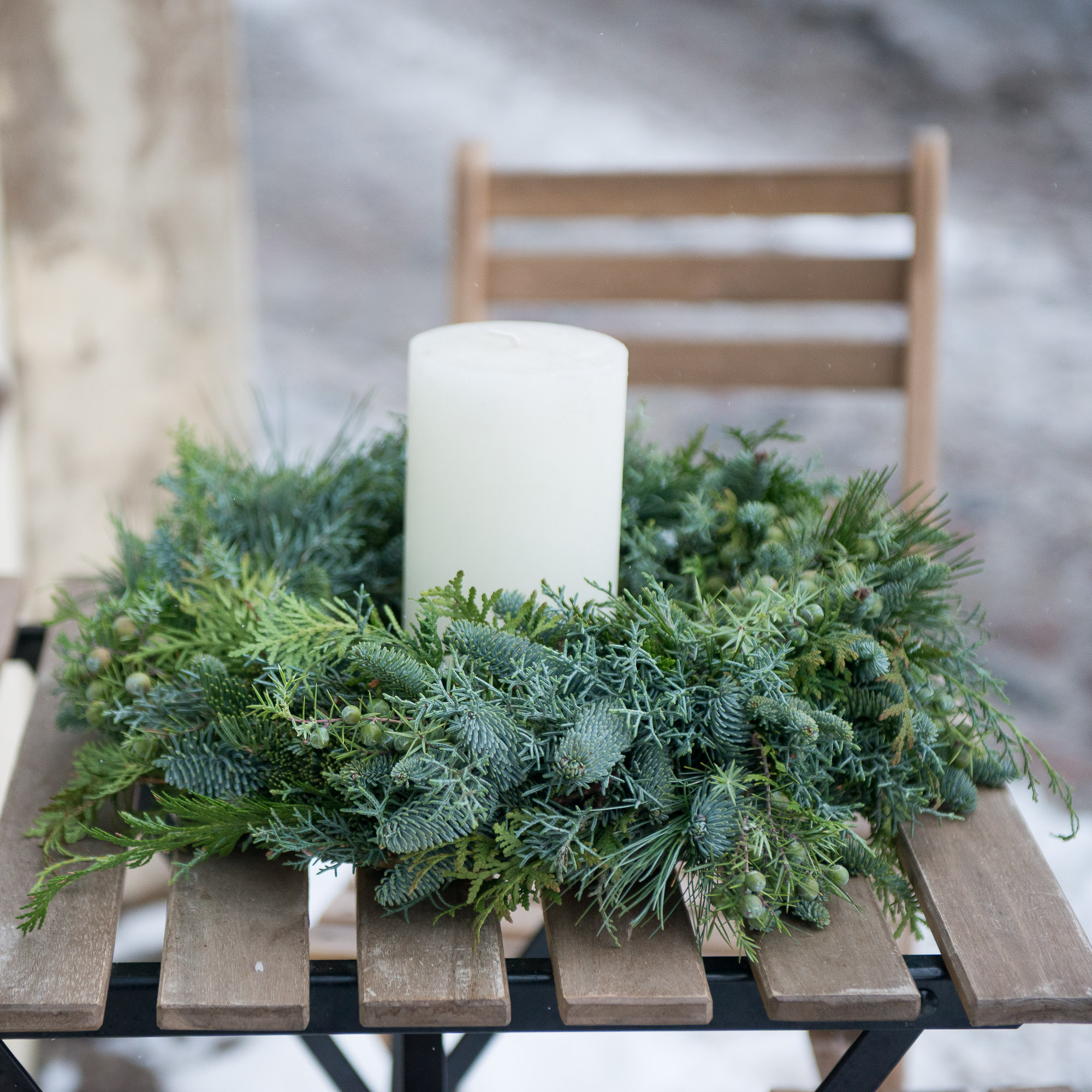 vainikas kalėdinis natūralus žieminis žiema kadagio kėnio kalėdinis dekoras kalėdos christmas gėlės ir manufaktūra