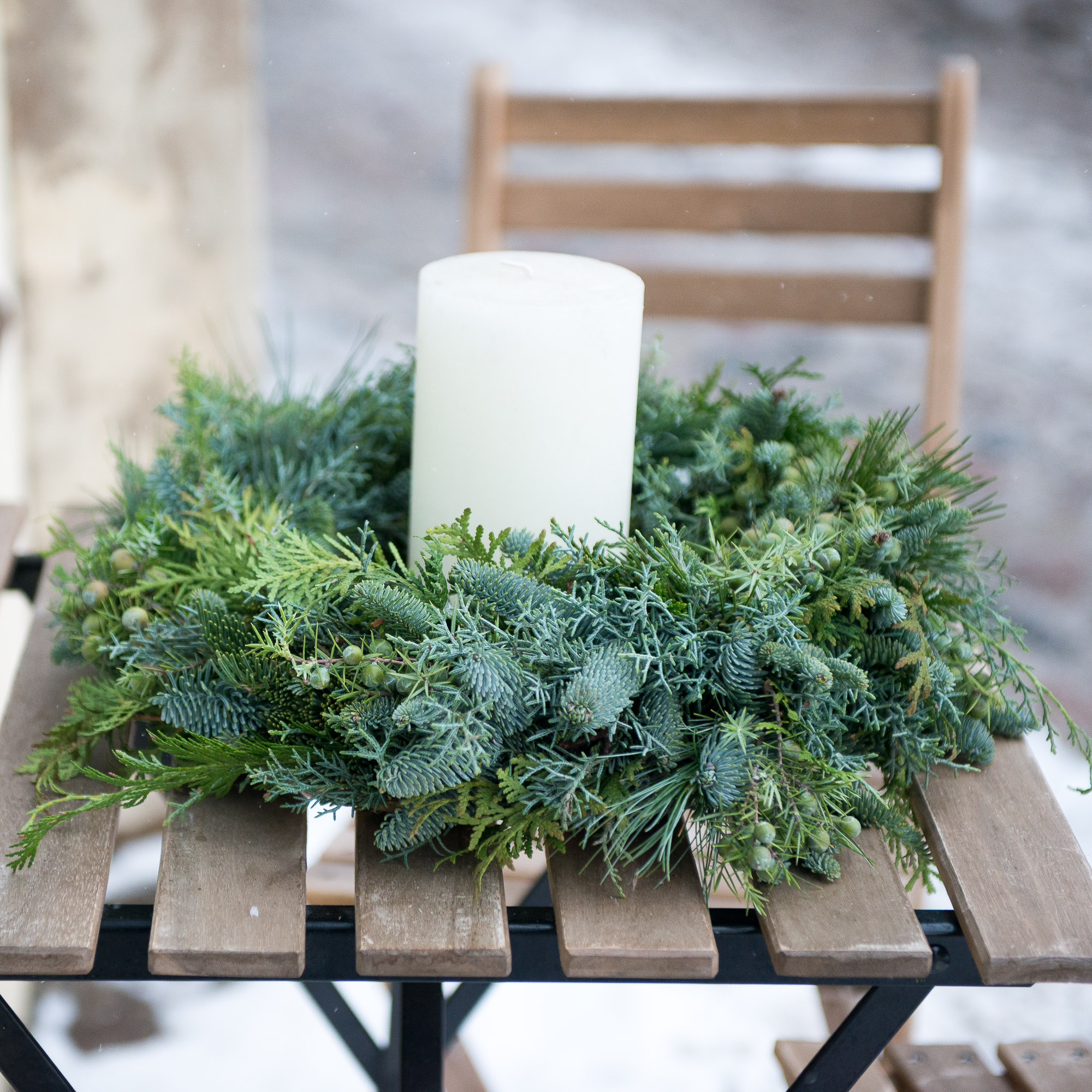 vainikas kalėdinis natūralus žieminis žiema kadagio kėnio kalėdinis dekoras kalėdos christmas gėlės ir manufaktūra