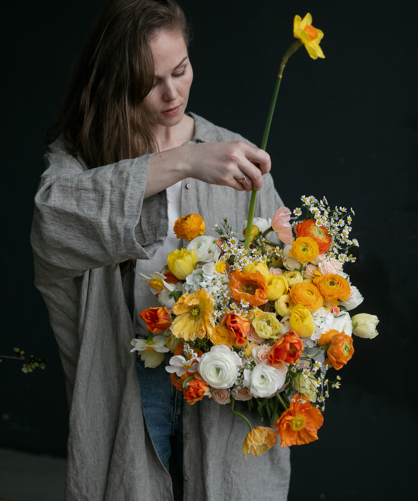 aguonos narcizai tulpės orange skinta skintos puokštė nuotakos Gėlės ir manufaktūra bridal flowers vestuvinė