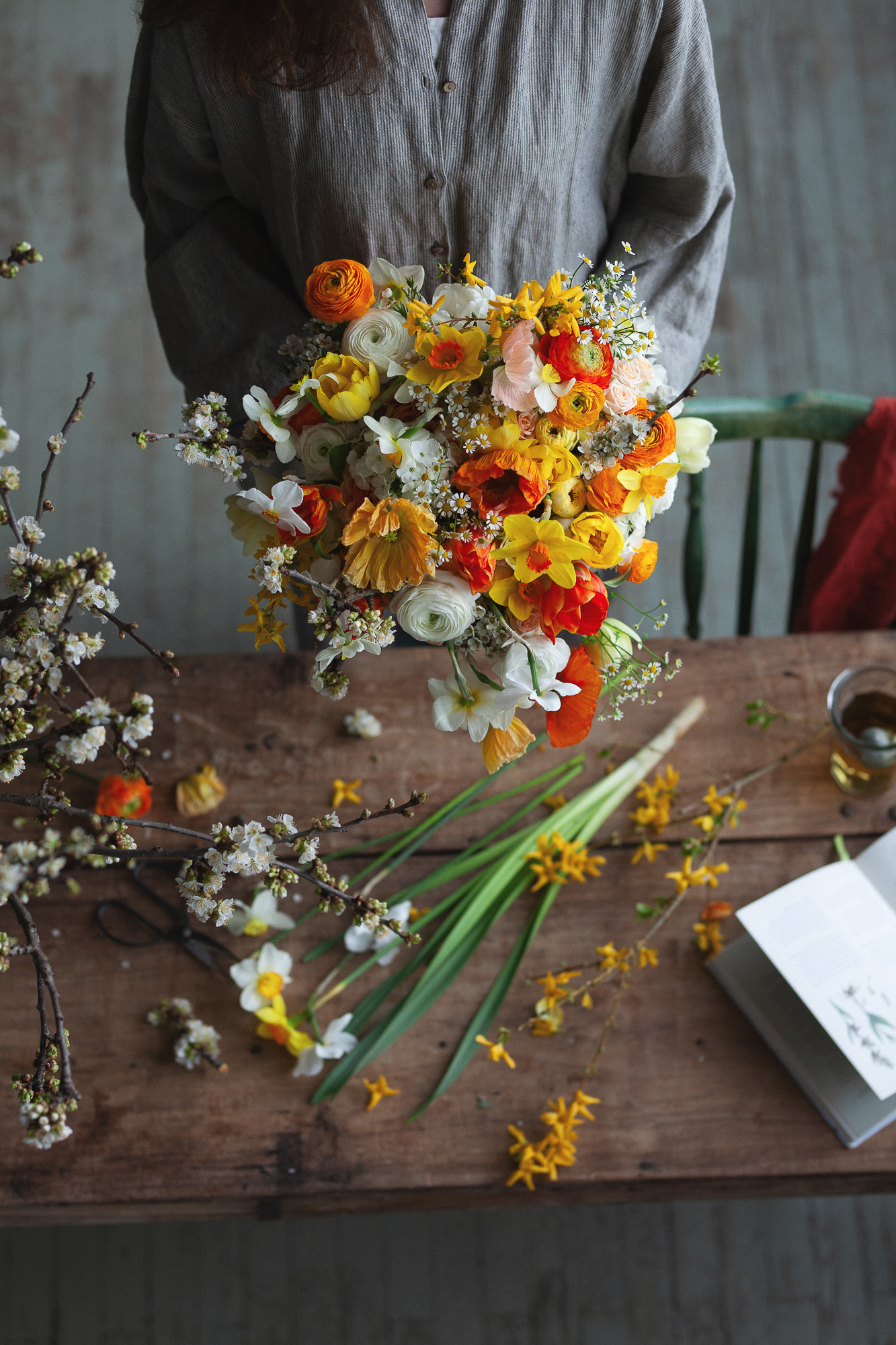 aguonos narcizai tulpės orange skinta skintos puokštė nuotakos Gėlės ir manufaktūra bridal flowers vestuvinė