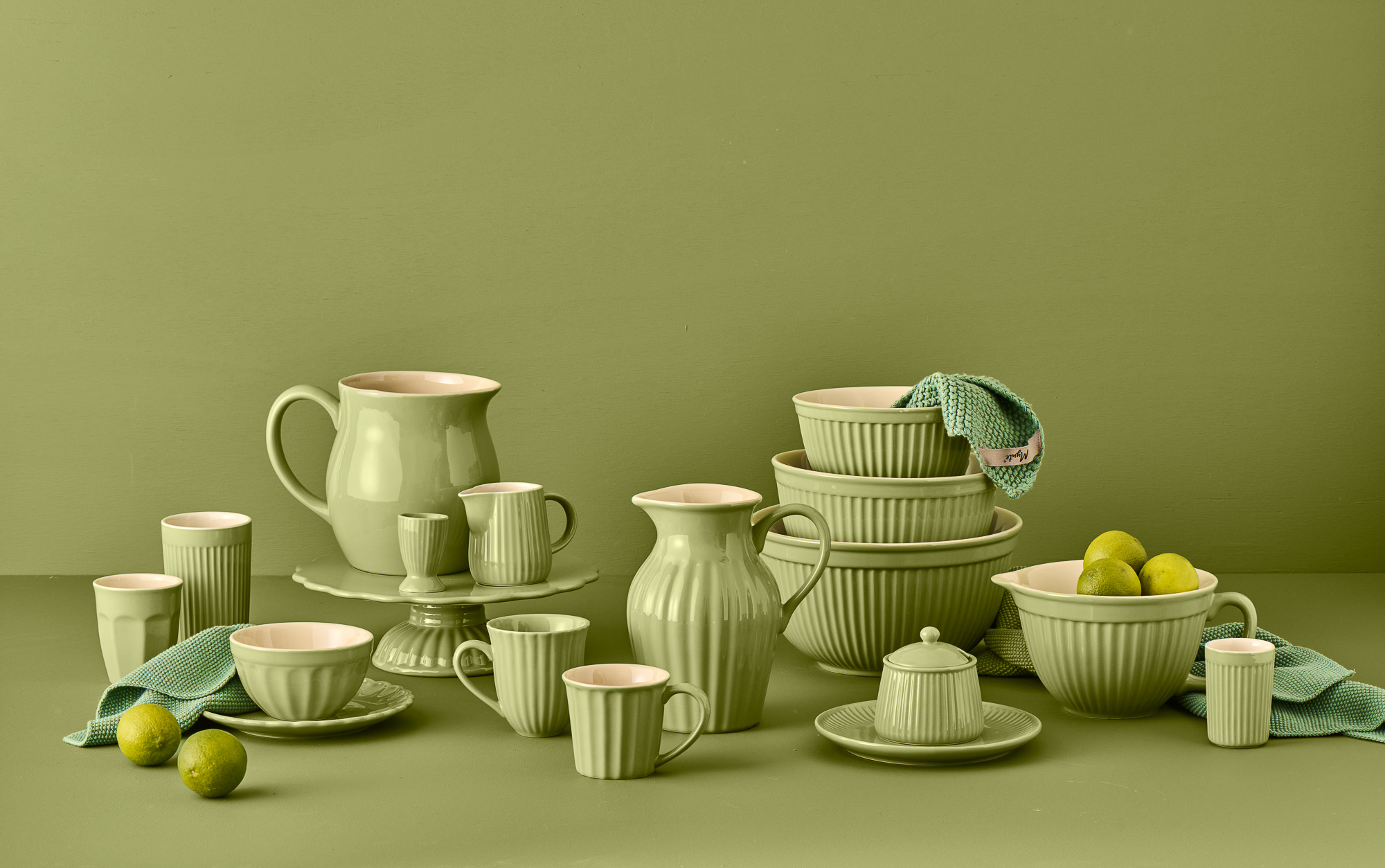 ąsotėlis pienui grietinėlei keramikinis indelis jug pitcher ceramic mynte gėlės ir manufaktūra